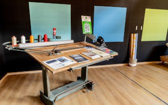 Table de design personnalisée pour mettre en valeur votre espace Table de design personnalisée unique