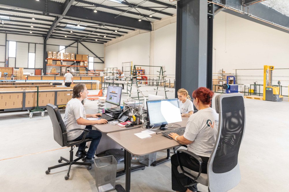 Qualivolet- usine region parisienne Usine Qualivolet equipe