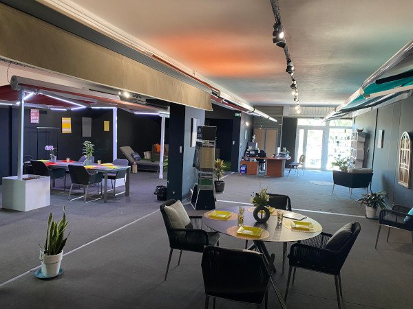 intérieur showroom ICI STORE d'Aix-Marseille intérieur showroom ICI STORE d'Aix-Marseille